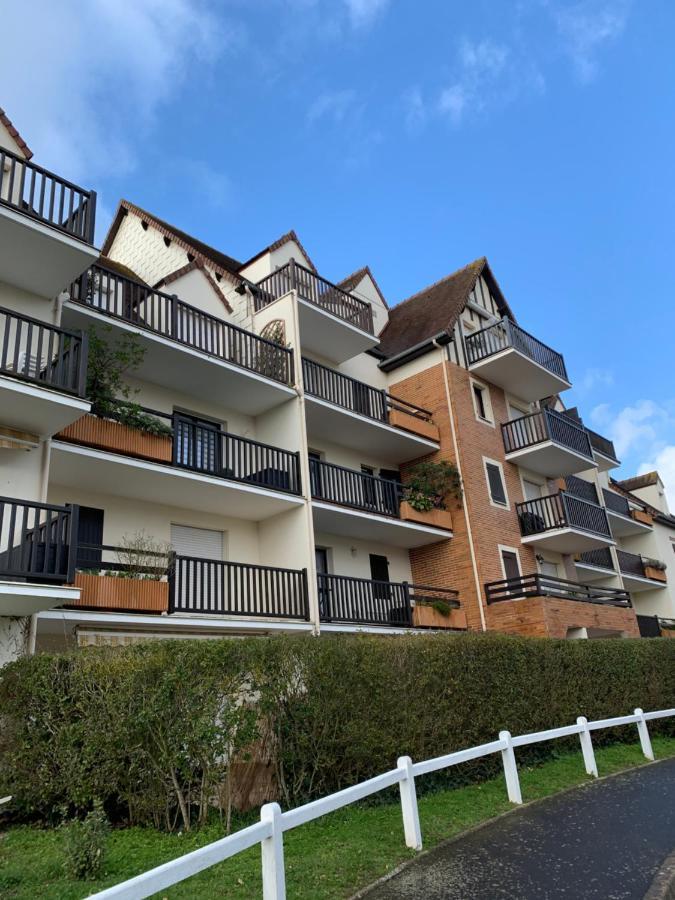 Fleur Marine 8 Apartment Cabourg Bagian luar foto